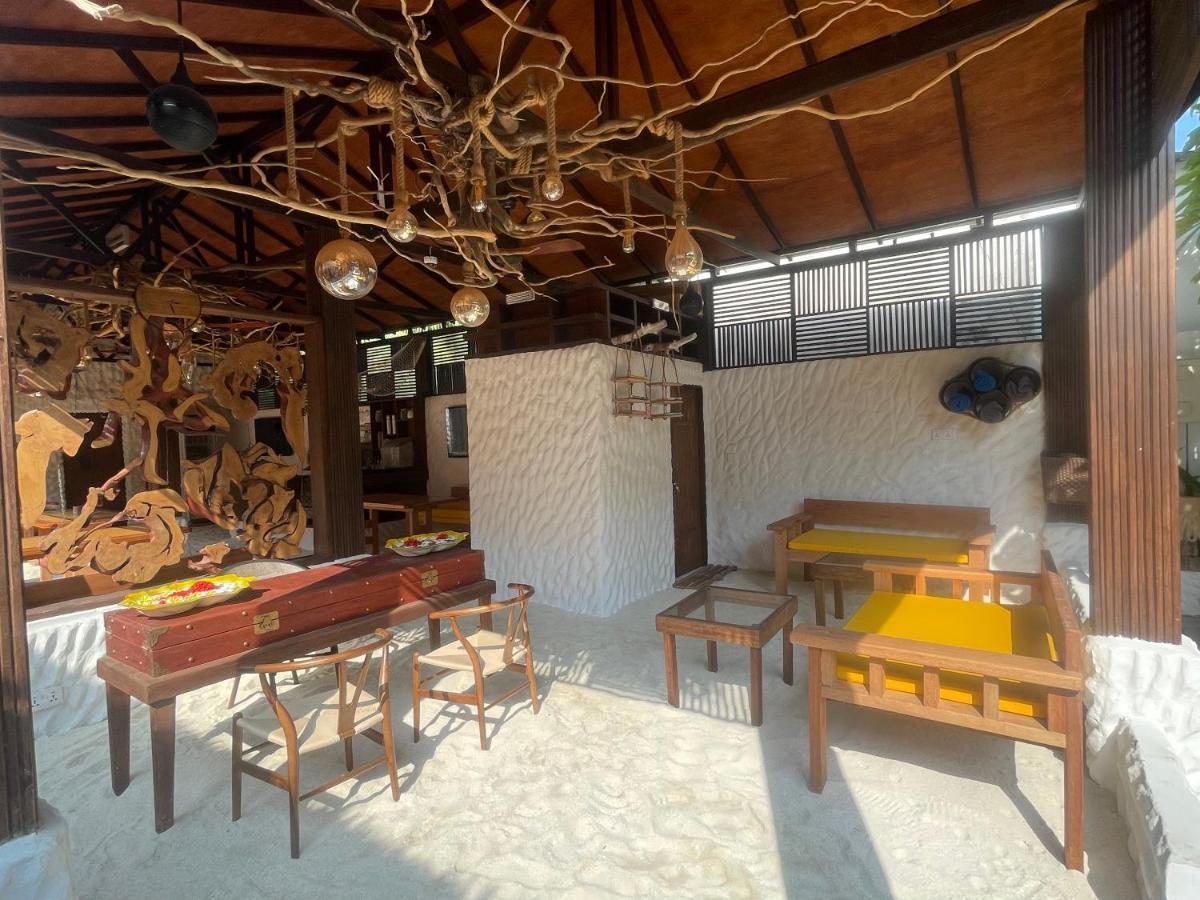 Atholhu Residence Fehendhoo Eksteriør bilde
