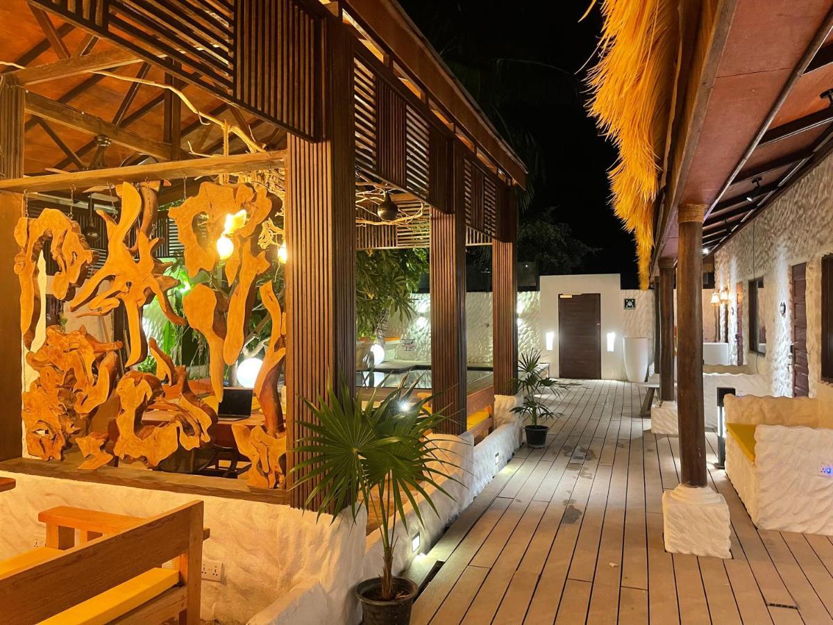 Atholhu Residence Fehendhoo Eksteriør bilde
